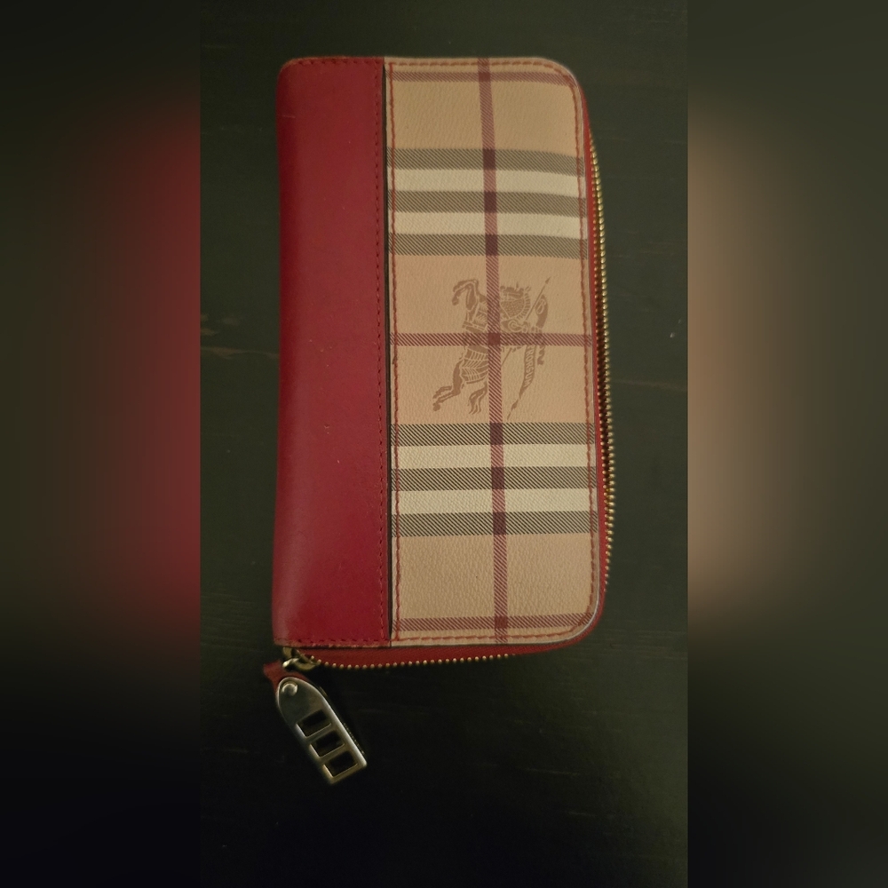Burberry Authentic wallet